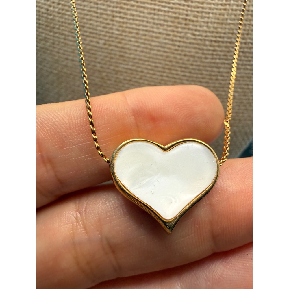 Sarah Coventry Vintage Gold Tone Reversible Heart Mother of Pearl Necklace 16"
